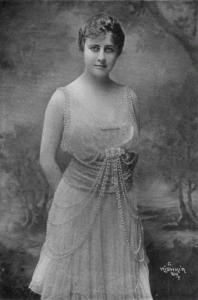 Anna Case